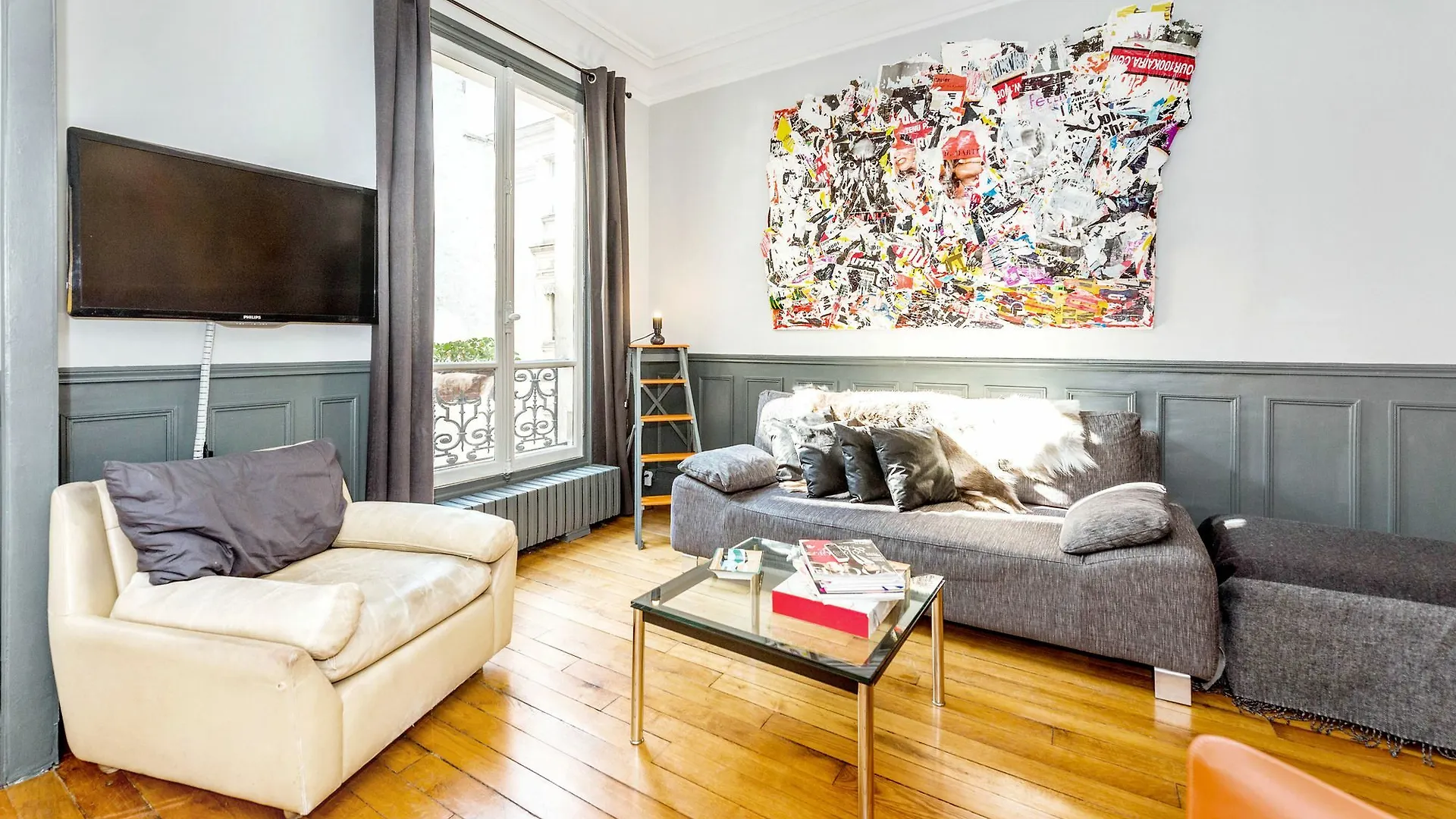Hip Classic And Apartment